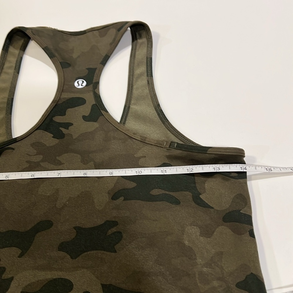 Lululemon -‎ Cool Racer, camo/fatigues tank - Picture 4 of 5